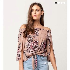 NWT - Off the Shoulder Top